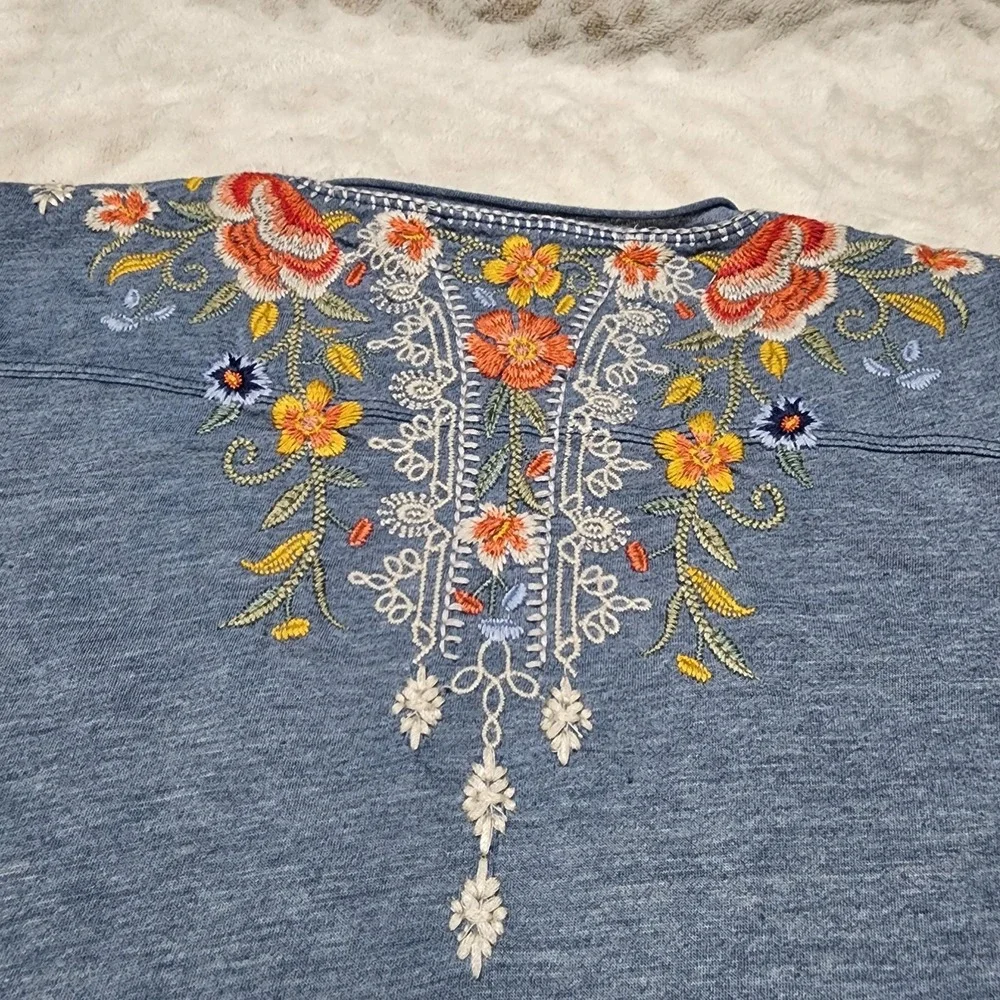 Johnny Was Women's Drape embroidered tunic dress Size S Blue Bohemian Beachy